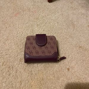 Dooney & Bourke Maroon Zip Wallet NWOT
